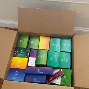 Optavia food lot 3 + shoes